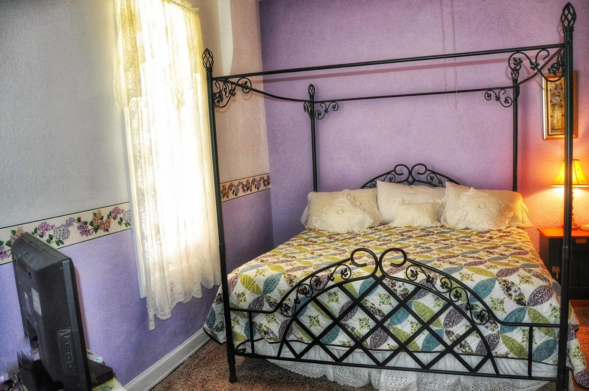 La Plaza Historic Hotel & Restaurant Walsenburg Bagian luar foto